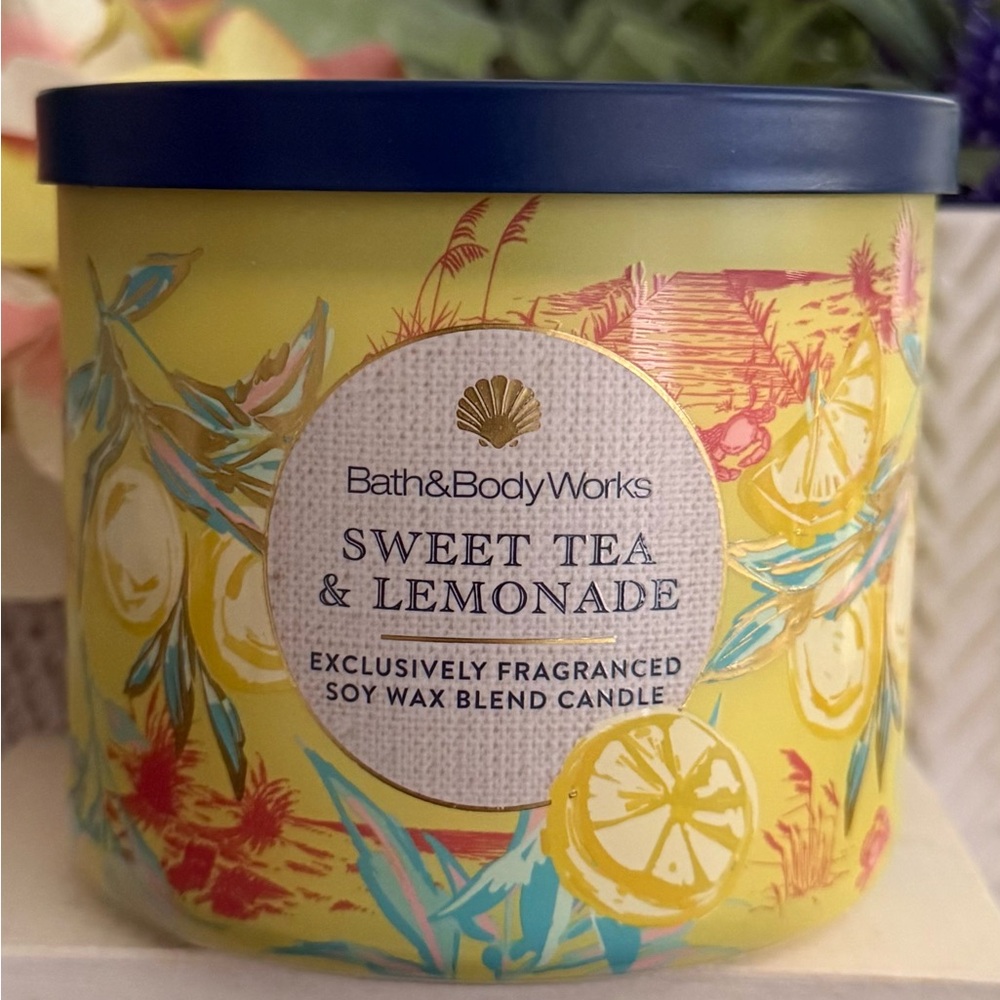 🆕🍋 BATH & BODY WORKS “SWEET TEA LEMONADE” 3-WICK CANDLE. NEW.